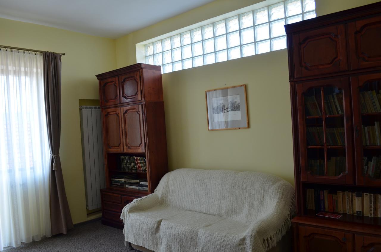 Pensiunea Koruna Villa Poenari Dış mekan fotoğraf