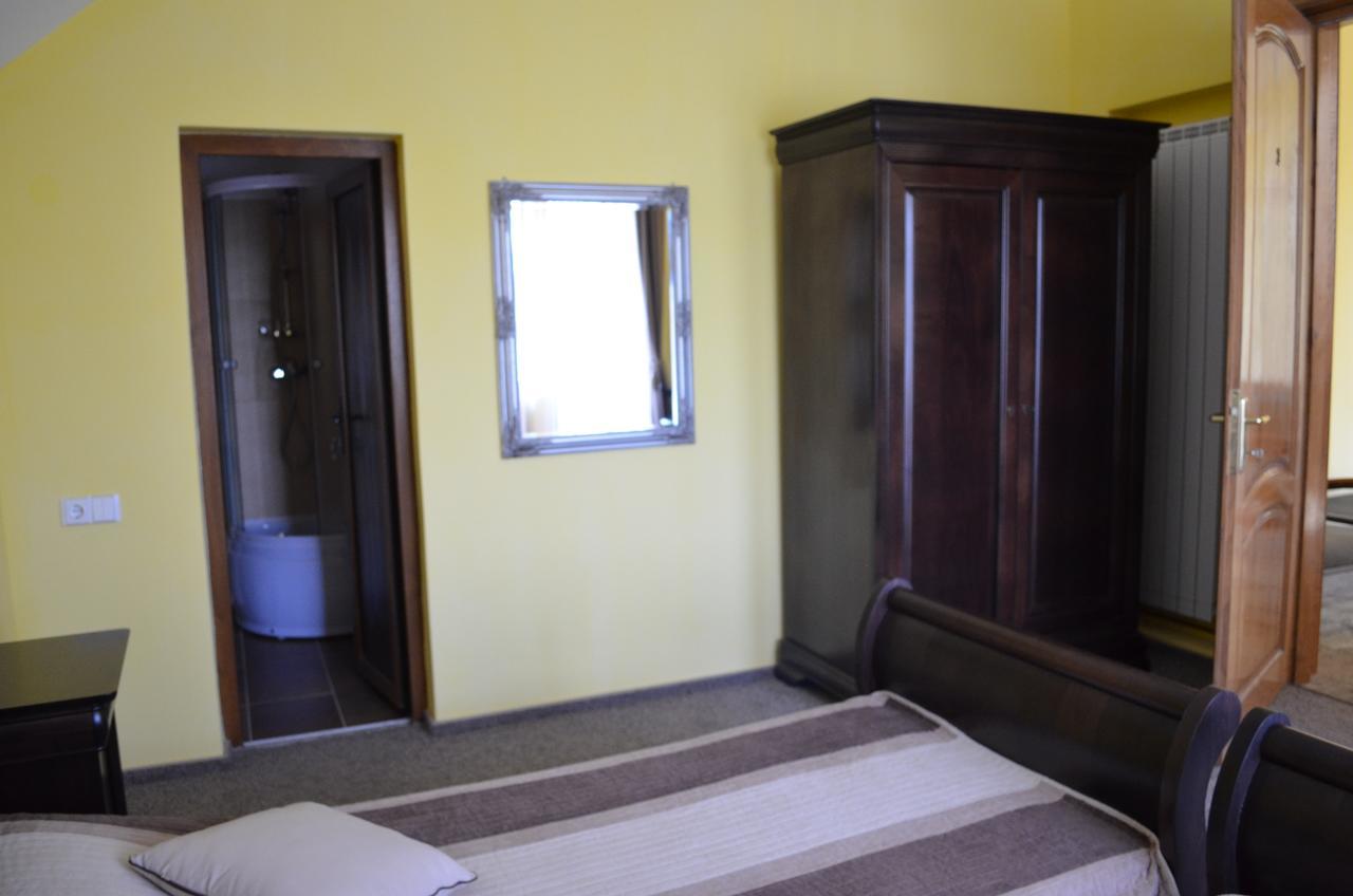 Pensiunea Koruna Villa Poenari Dış mekan fotoğraf