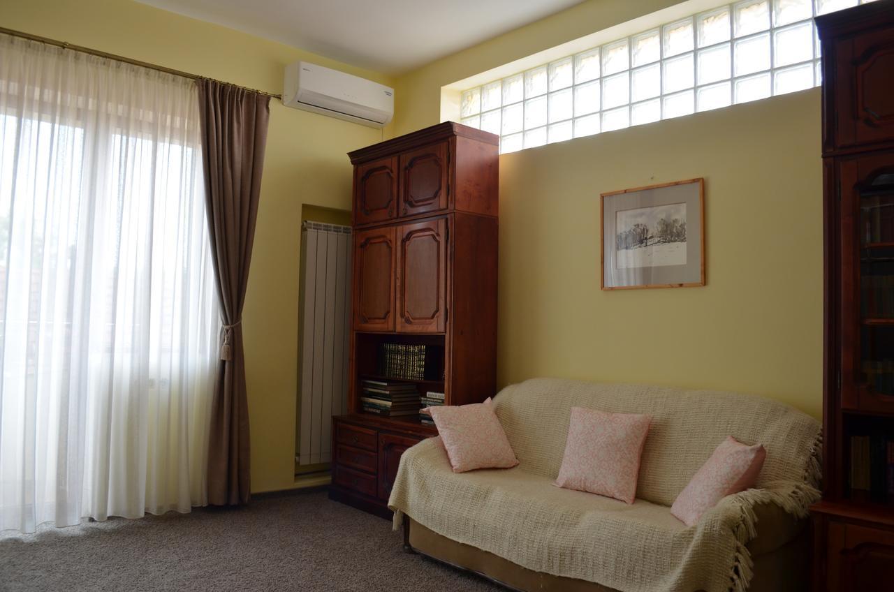 Pensiunea Koruna Villa Poenari Dış mekan fotoğraf